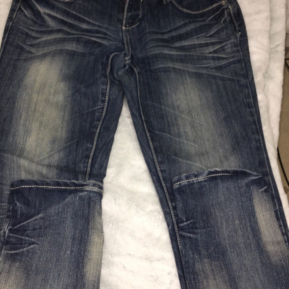 Jeans - Picture 10 of 10